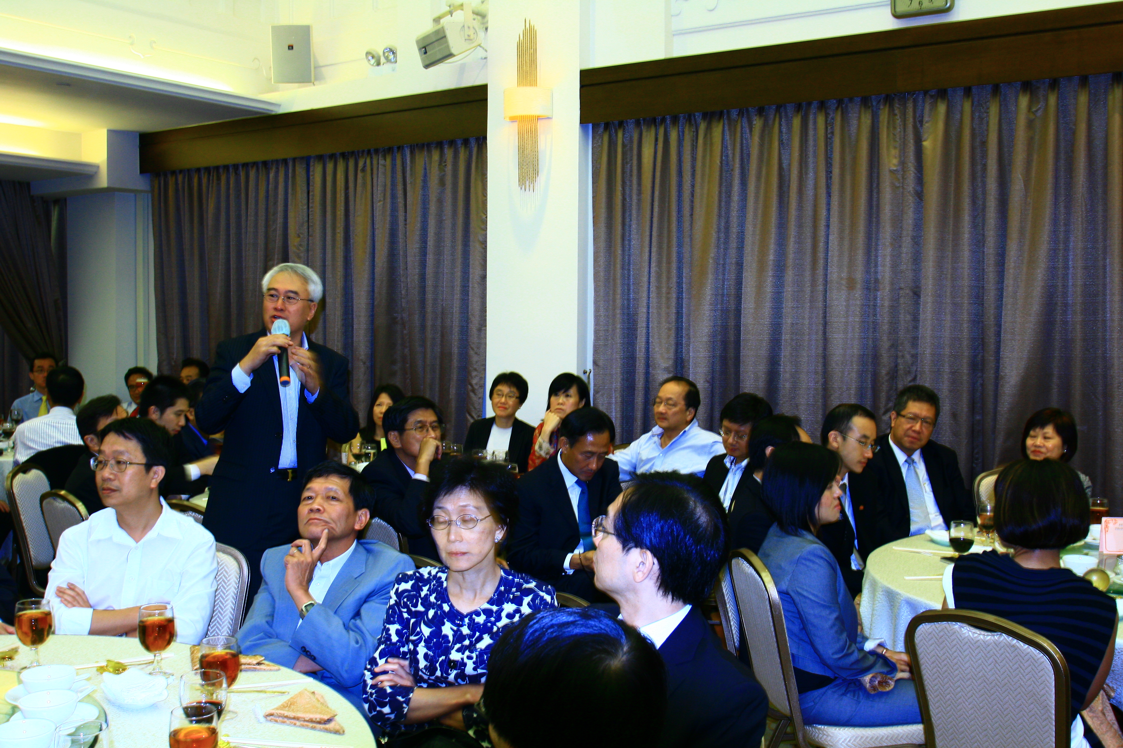 「特區政府應如何策劃香港的長遠未來」時事講座